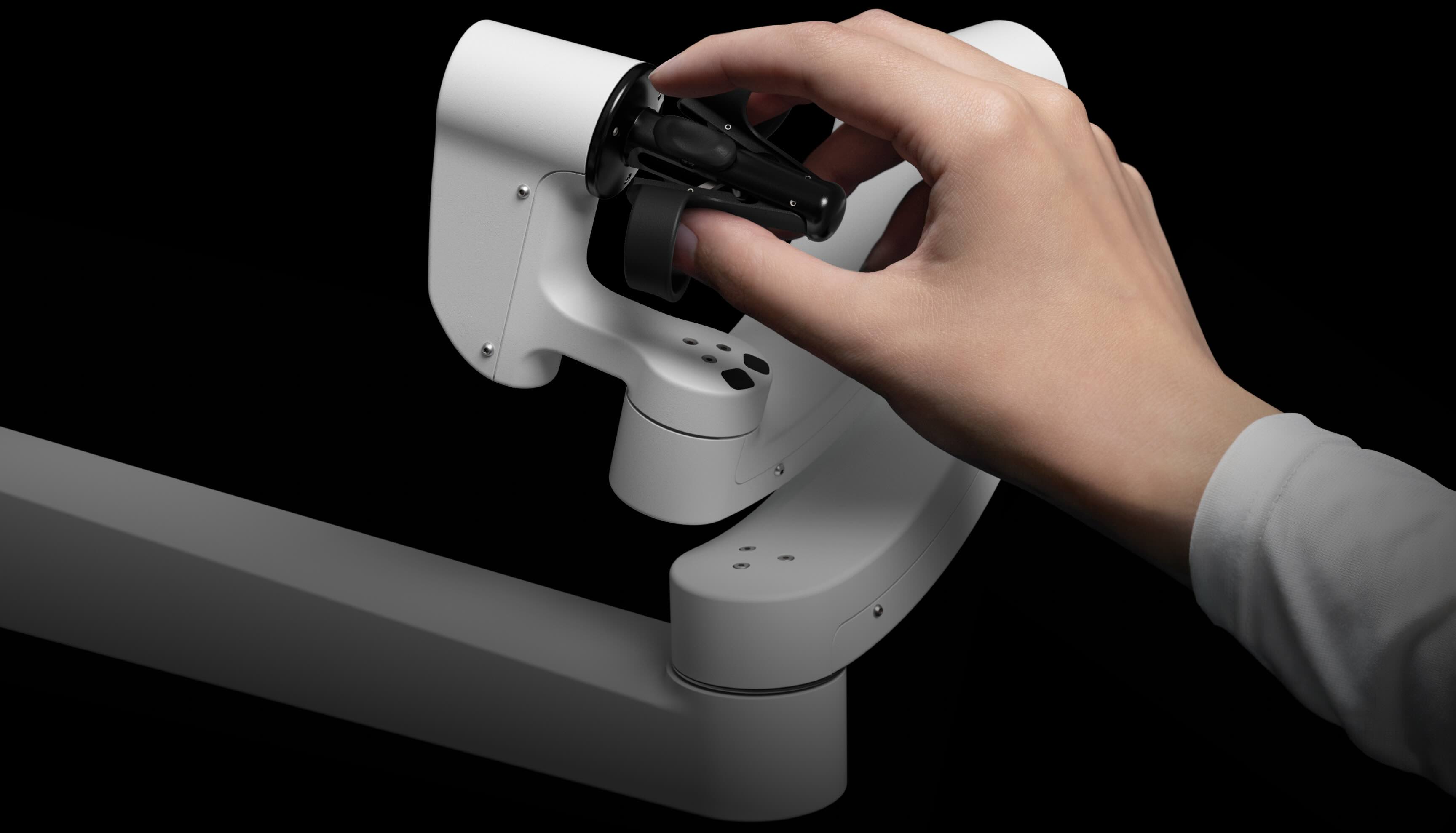 Meet the New Da Vinci 5 Robotic Surgical System | Intuitive 